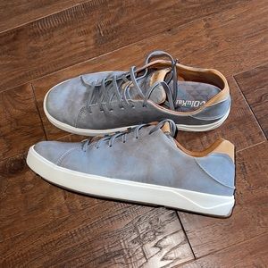 Olukai Sneaker